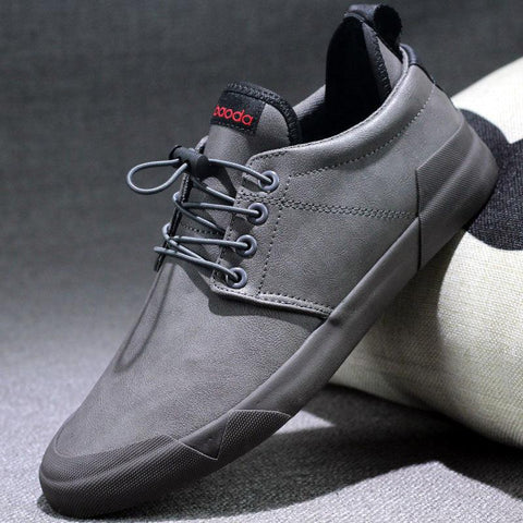 Men Lace-Up Leather  Sneakers