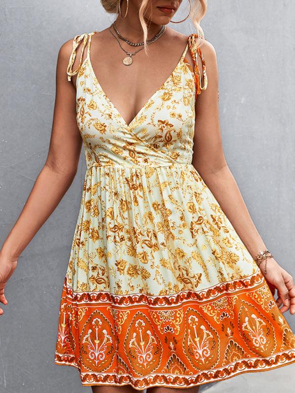 Women's bohemian holiday style backless positioning flower dress